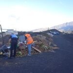 Labores de limpieza en las zonas afectadas por el volcán Cumbre Vieja