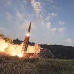 Corea del Sur dispara un misil Hyumoo-2