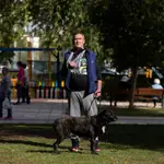 José María, de 57 años, durante su encuentro con LA RAZÓN en un parque de Madrid