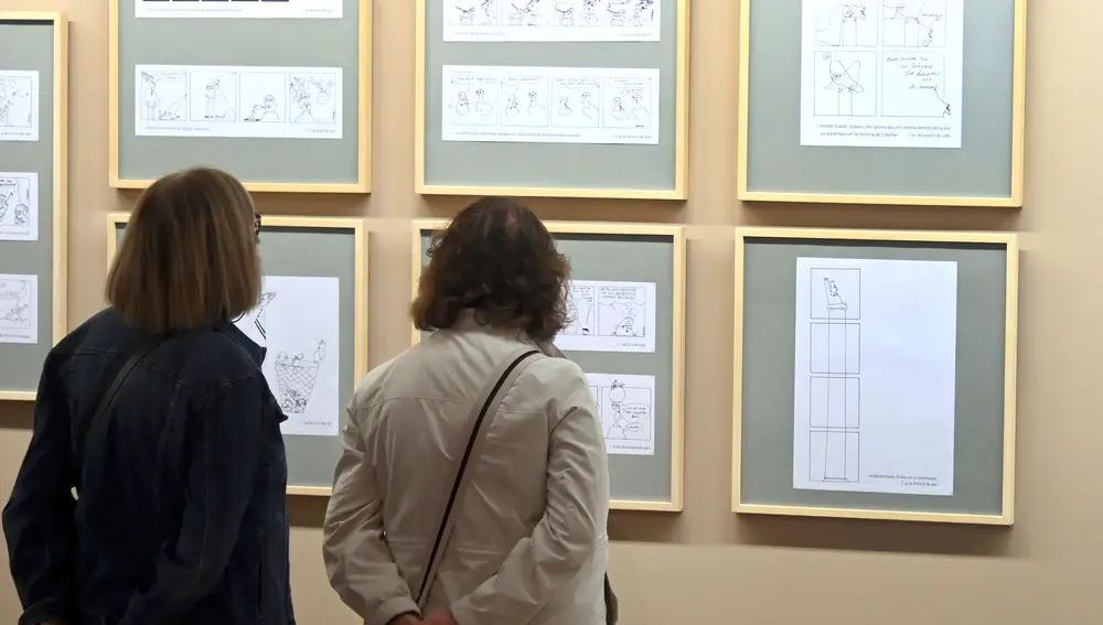 Inauguración de la exposición "Los mundos de Peridis"