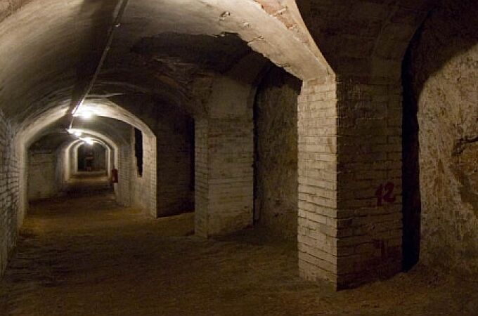 El Refugio 307 es uno de los refugios antiaéreos construidos durante la Guerra Civil en el barrio de Poble Sec de Barcelona