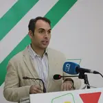 Toni Valero, coordinador general de IU Andalucía, en rueda de prensa
