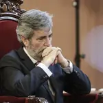 El presidente del Tribunal Supremo y del Consejo General del Poder Judicial, Carlos Lesmes, anunció ayer su dimisión