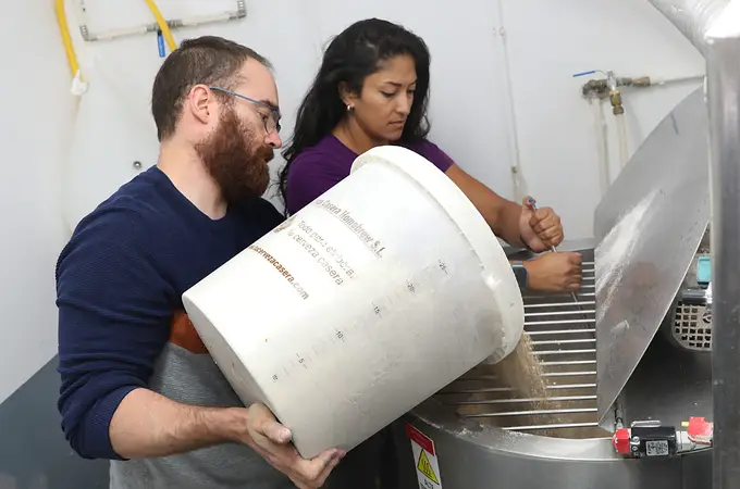 La artesana Cervezas Yesta estrena instalaciones y amplía su producción hasta los 4.000 litros mensuales, con apuesta por las materias primas de Castilla y León