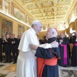 Saludo al Papa Francisco en el Vaticano