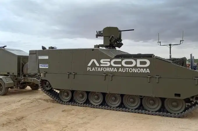 Presentan a España un vehículo de combate Pizarro no tripulado para no arriesgar vidas humanas