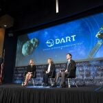 Bill Nelson, Lori Glaze, Nancy Chabot, om Statler