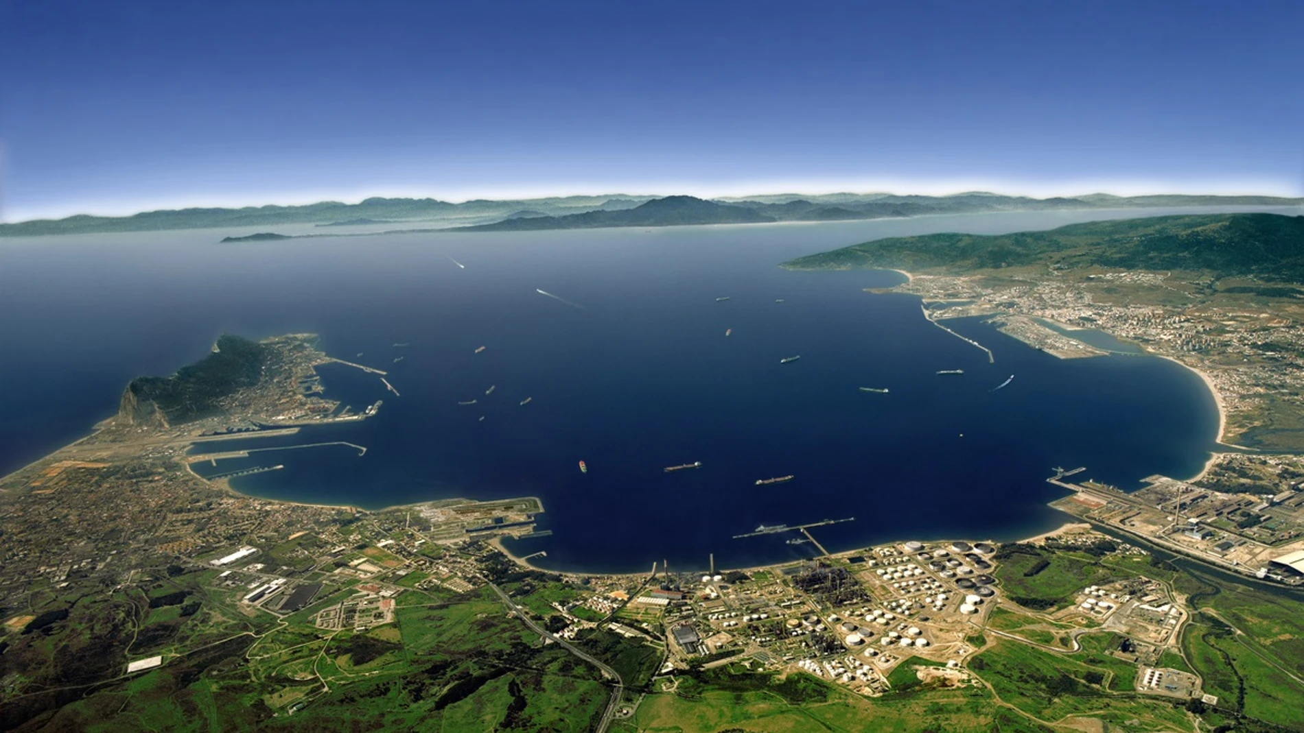 Imagen panorámica de la bahía de Algeciras