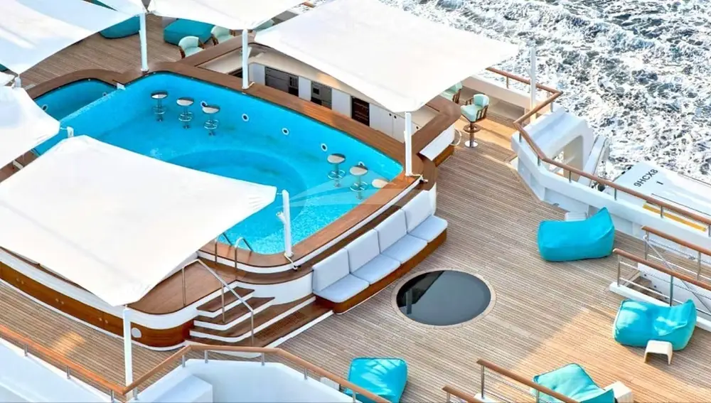 Exclusivo club de playa.