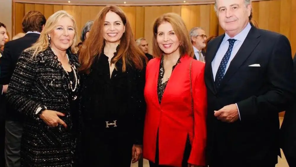 Sofía de Borbón, Nasrin Zhiyan, Massumeh y Juan Carlos Martin Valtueña