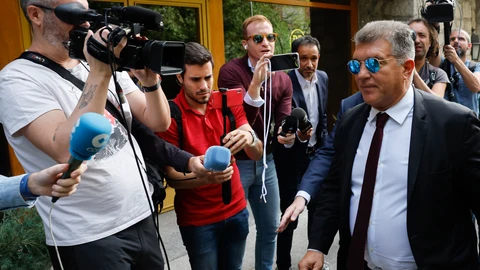 Laporta, a su llegada a Zalacain para la comida de directivas antes del Clásico