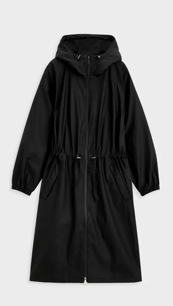 Chaqueta impermeable, de Oysho