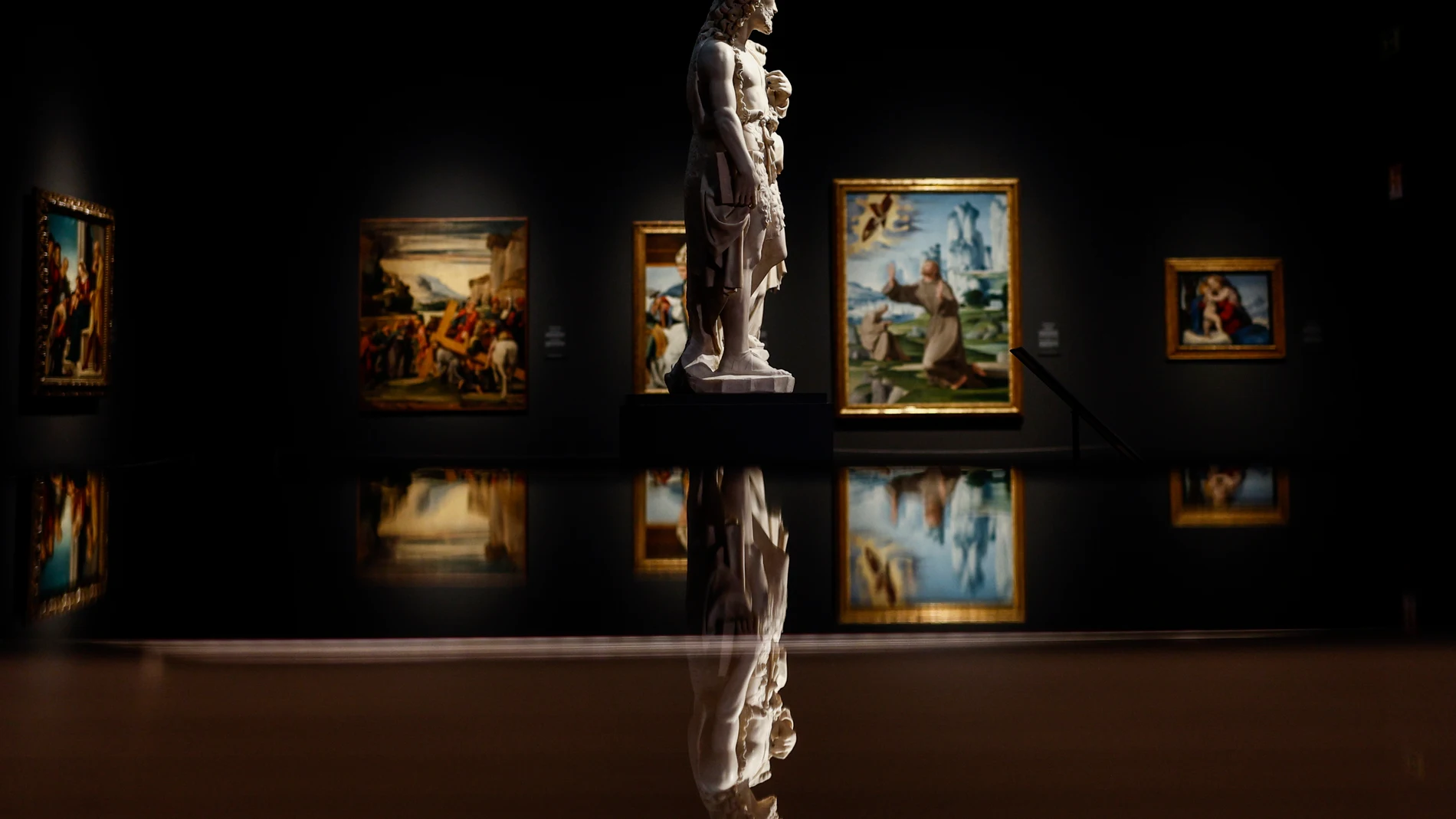 Algunas de las piezas que se incluyen en la exposición "Otro Renacimiento. Artistas españoles en Nápoles a comienzos del Cinquecento" en el Museo Nacional del Prado de Madrid.