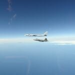 Aviones incerceptan a dos bombarderos rusos ingresando en la Zona de Identificación de Defensa Aérea de Alaska