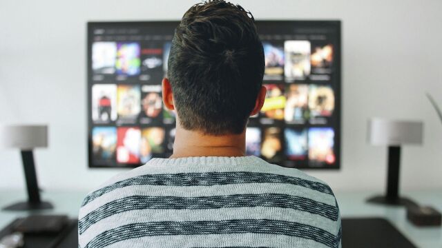 Netflix le declara la guerra a las cuentas compartidas | Fuente: Mohamed Hassan / Pixabay