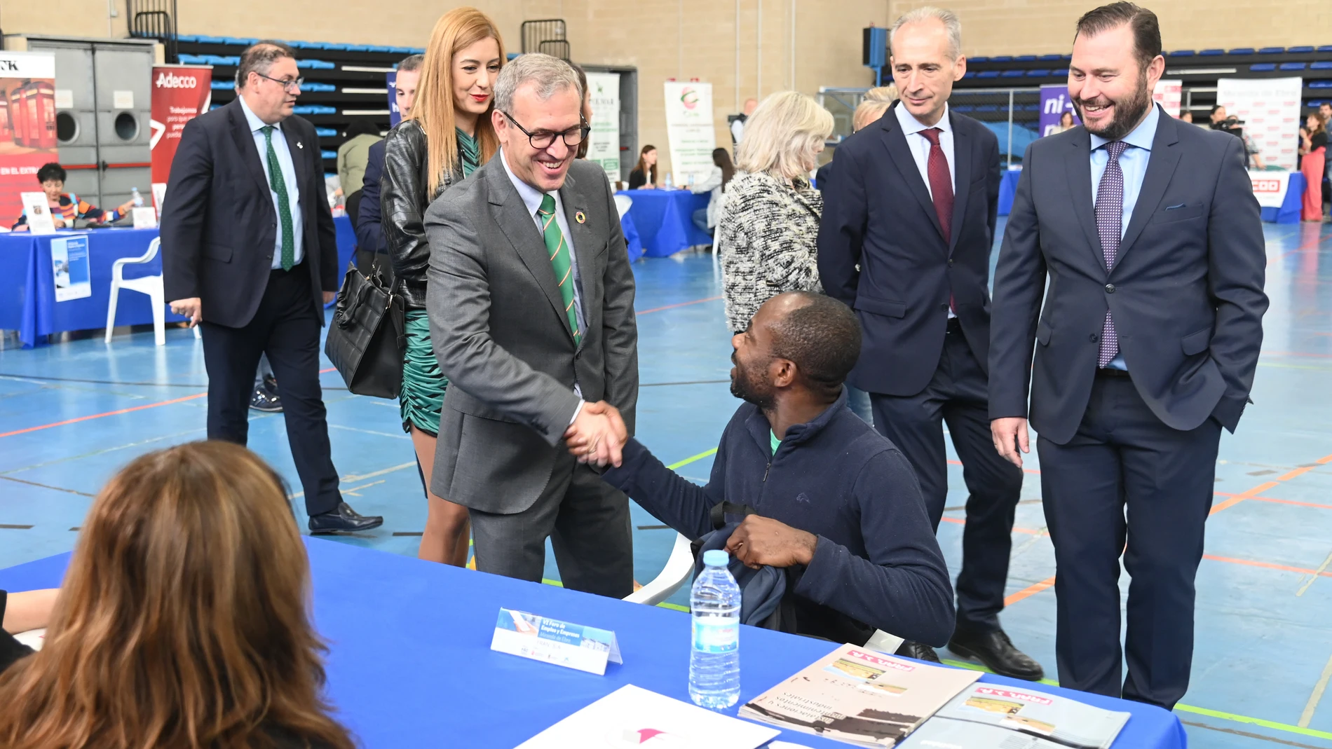 El consejero de Industria, Comercio y Empleo, Mariano Veganzones, participa en la inauguración del VI Foro de Empleo de Miranda de Ebro, organizado por FAE Empresas Burgalesas