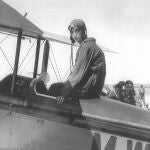 Bernaldo de Quirós también fue la primera persona en aterrizar en el hipódromo de Lasarte