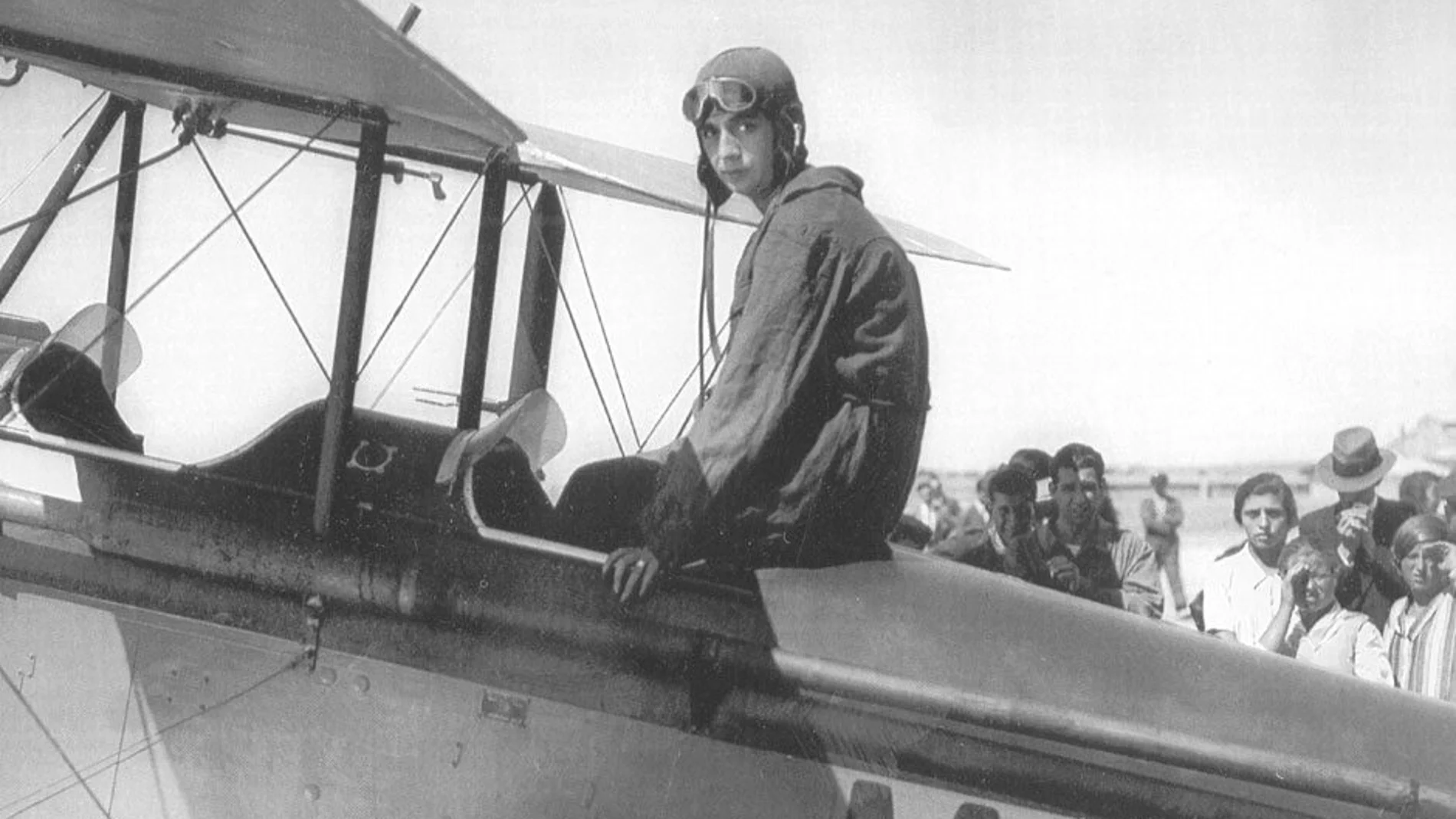 Bernaldo de Quirós también fue la primera persona en aterrizar en el hipódromo de Lasarte