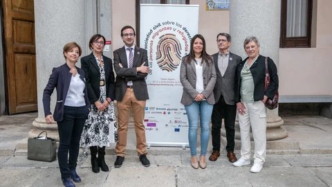 - La consejera de Bienestar Social, Bárbara García Torijano, participa en la apertura del encuentro europeo ‘Diálogo de la Sociedad Civil sobre los Derechos Fundamentales de las personas migrantes y refugiadas en Europa’, en el Paraninfo del Palacio de Lorenzana