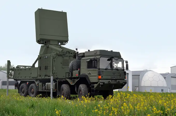 Ucrania recibe de Alemania el primer radar TRML-4D capaz de detectar 1.500 objetivos en un radio de 250 kilómetros