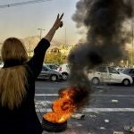 Iraníes protestan por la muerte de Masha Amini