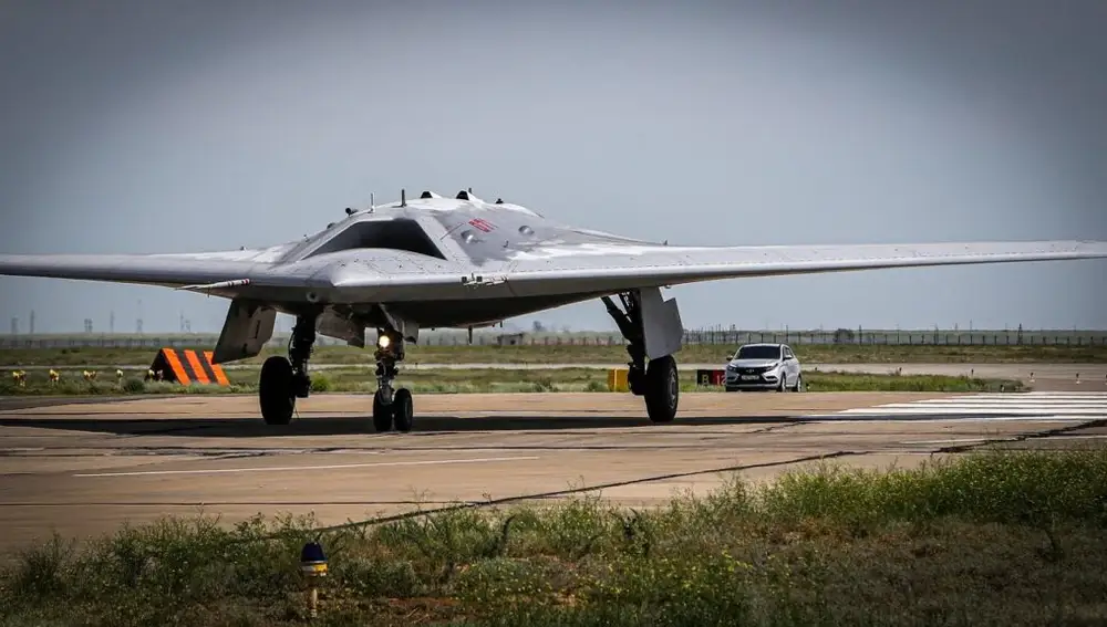 El drone ruso en pruebas S-70 Ojotnik