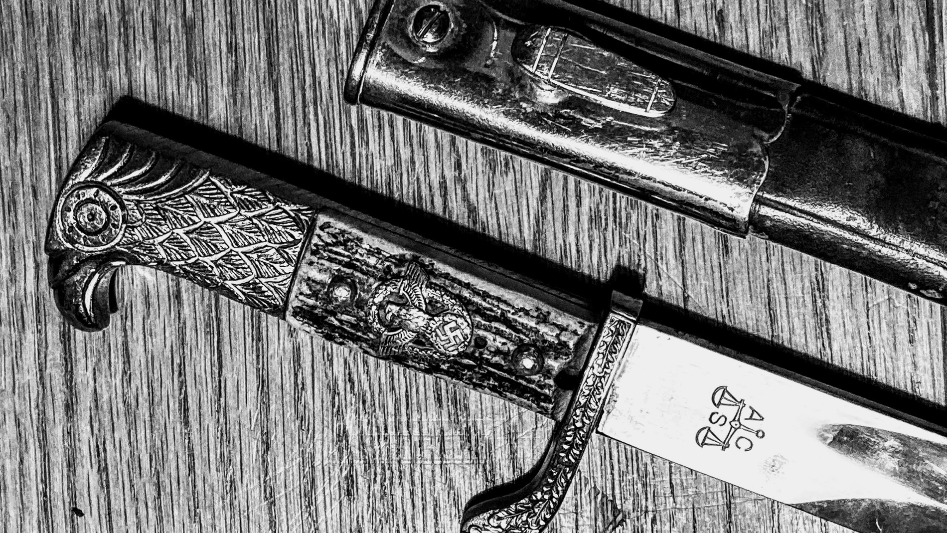 Este cuchillo fue el origen del libro que firma Joseph Pearson