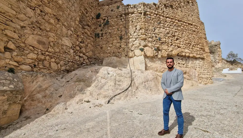 El Castillo de Moclín. AYUNTAMIENTO