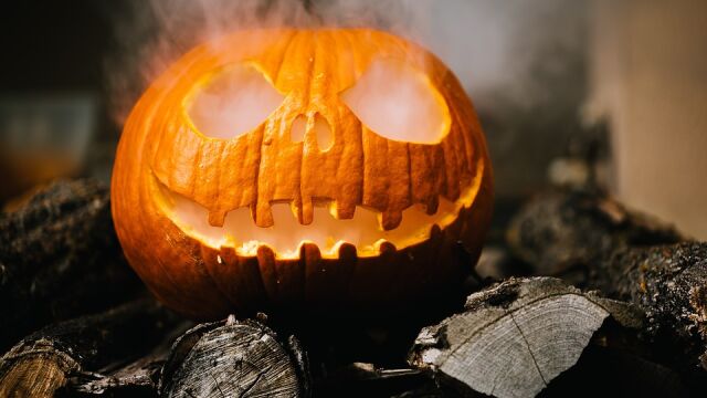 El nombre que comúnmente recibe la terrorífica calabaza de Halloween es “Jack O´Lantern” | Fuente: Dreamstime / brekee