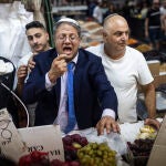 El ultra Ben Gvir hace campaña en un mercado de Jerusalén