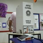 Elecciones con voto electrónico