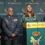 La delegada del Gobierno en Castilla y León, Virginia Barcones, acompañada por el general jefe de la XII Zona de la Guardia Civil en Castilla y León, Luis del Castillo; el subdelegado del Gobierno en Soria, Miguel Latorre, y el teniente coronel jefe de la Comandancia de la Guardia Civil en esta provincia, Andrés Velarde, presenta la Carta de Servicios 2022-2025 de la Comandancia de Soria