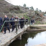 El consejero de Fomento y Medio Ambiente en funciones, Juan Carlos Suárez-Quiñones, visita en Alcañices (Zamora) las obras de la nueva estación depuradora de aguas residuales