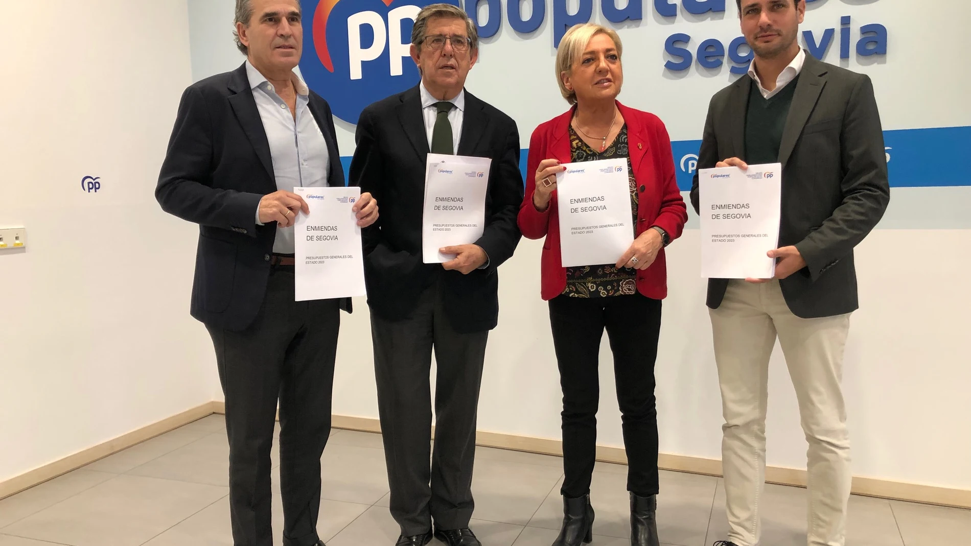 Paloma Sanz, Jesús Postigo, Pablo Pérez y Juan José Sanz Vitorio, presentan las enmiendas del PP de Segovia a los Presupuestos Generales del Estado