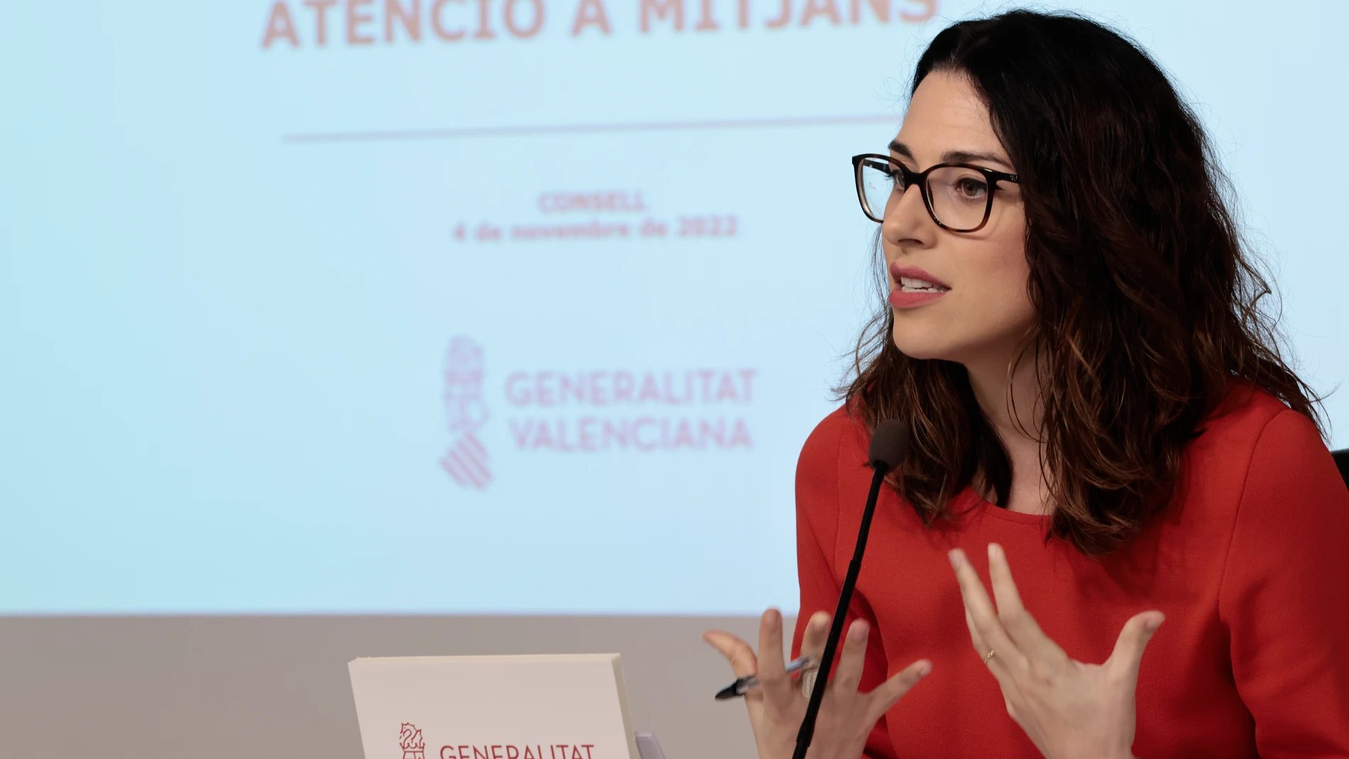 La vicepresidenta y portavoz del Gobierno valenciano, Aitana Mas, durante la rueda de prensa posterior al Pleno del Consell