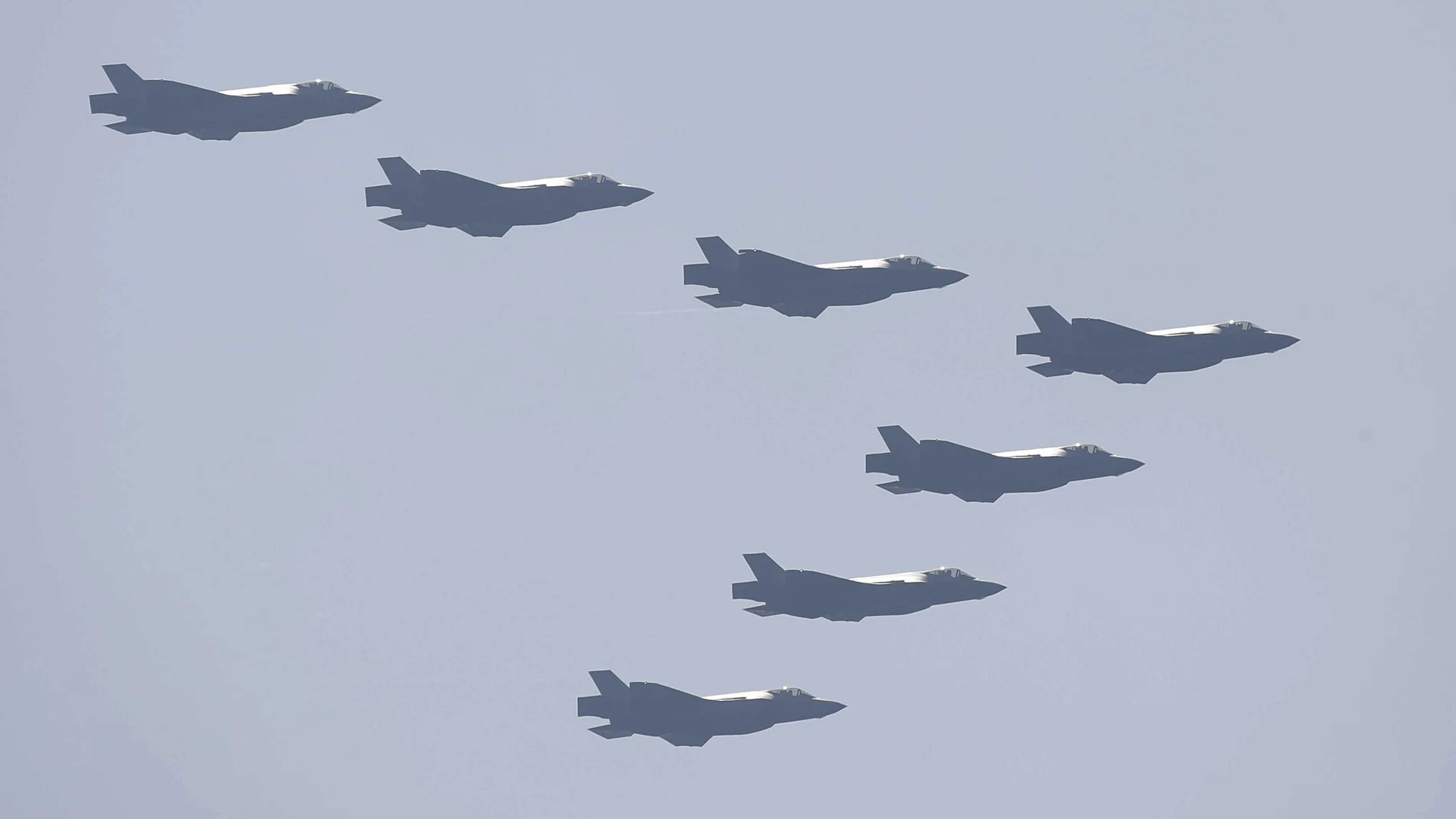 Aviones de combate F-35 de Corea del Sur desplegados tras detectar aeronaves de Corea del Norte