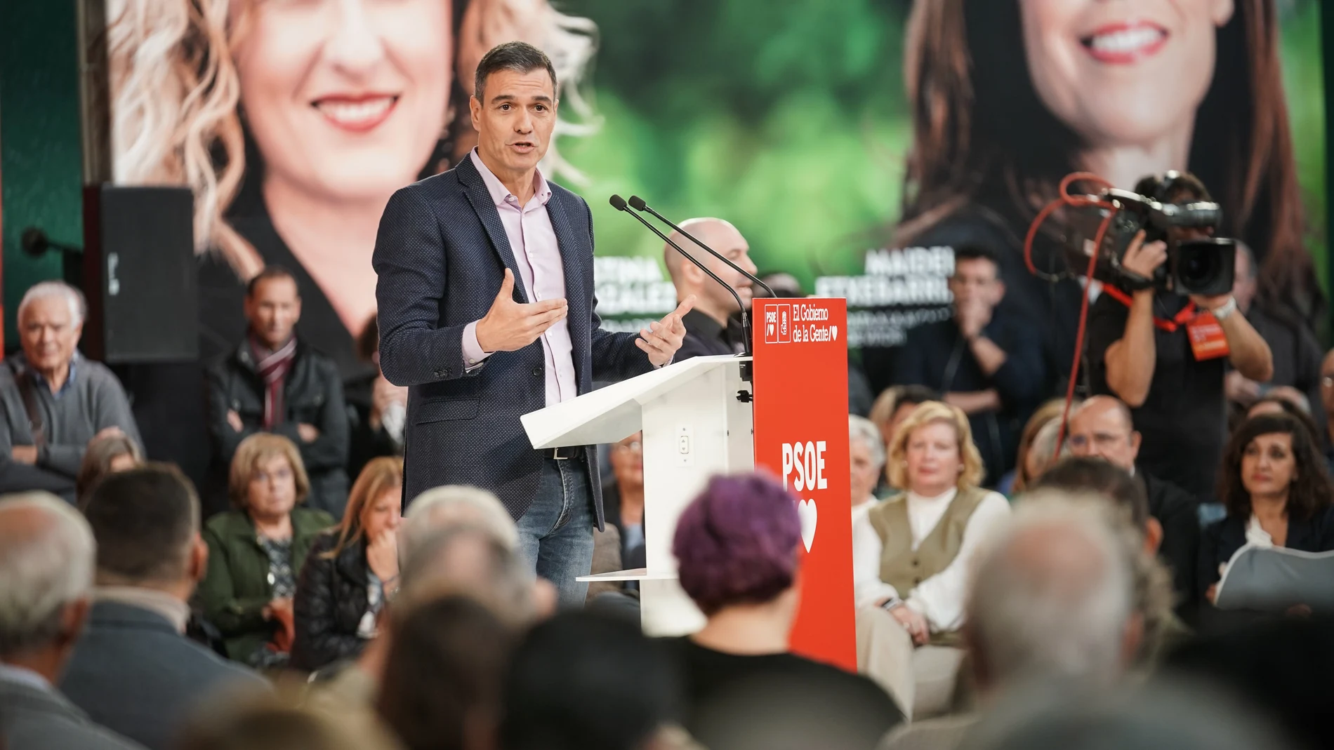 Pedro Sánchez en un acto del PSOE en Álava
