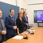 El alcalde de Palencia, Mario Simón ; y la presidenta de la Diputación, Ángeles Armisén, presentan la candidatura de Palencia como sede de la Agencia Espacial Española