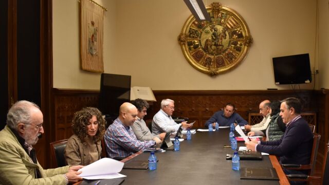 Comisión de Agricultura de la Diputación de Soria presidida por Raúl Lozano