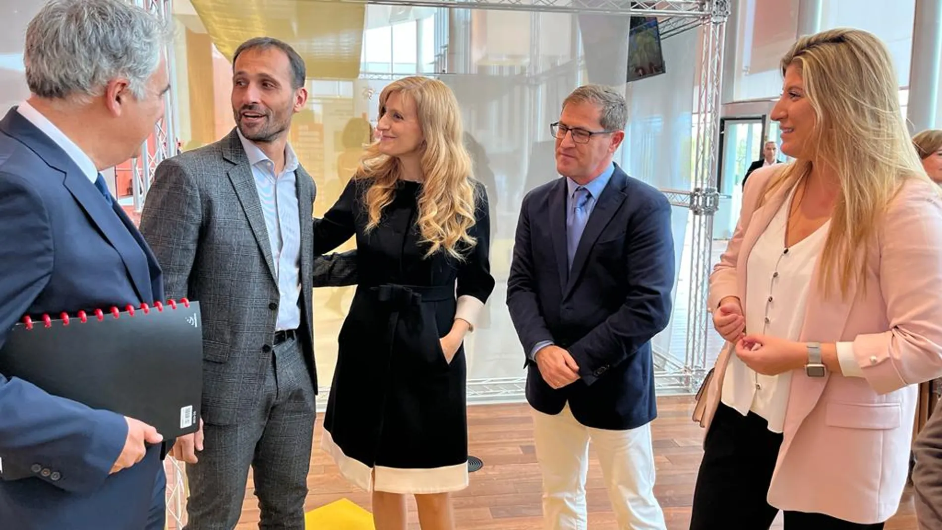 La viceconsejera Mar Sancho inaugura AR&PA junto a Raquel Alonso, entre otros