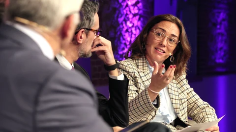 La consejera de Movilidad y Transformación Digital, María Gonzalez, participa en el Foro 'El despegue de los polos digitales' de Disruptores e Innovadores