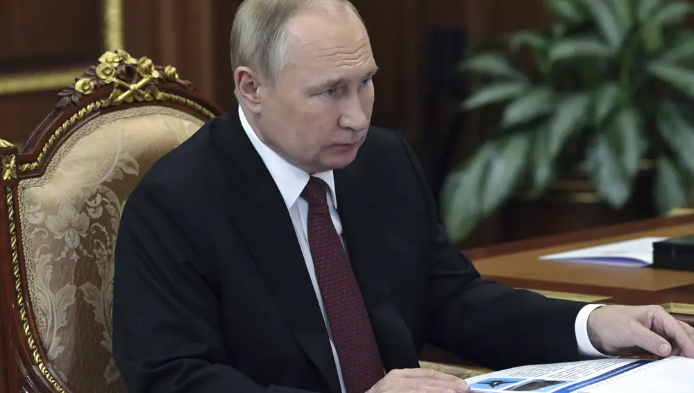 El presidente ruso President Vladimir Putin mantiene su agenda y continúa realizando apariciones públicas a pesar de los rumores sobre su estado de salud