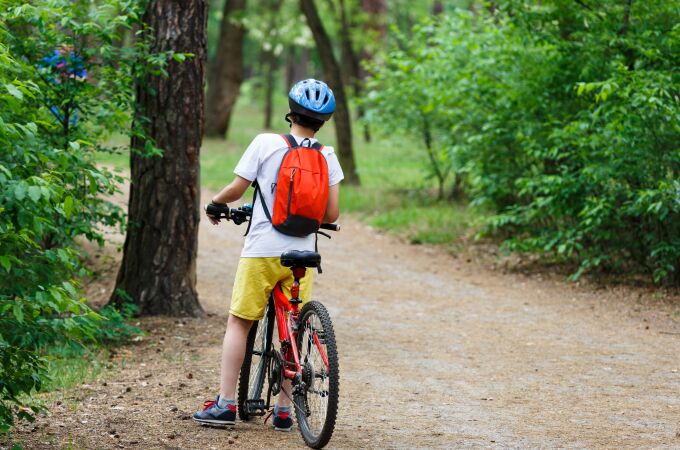 El 75% de los niños no está ni una hora al día al aire libre