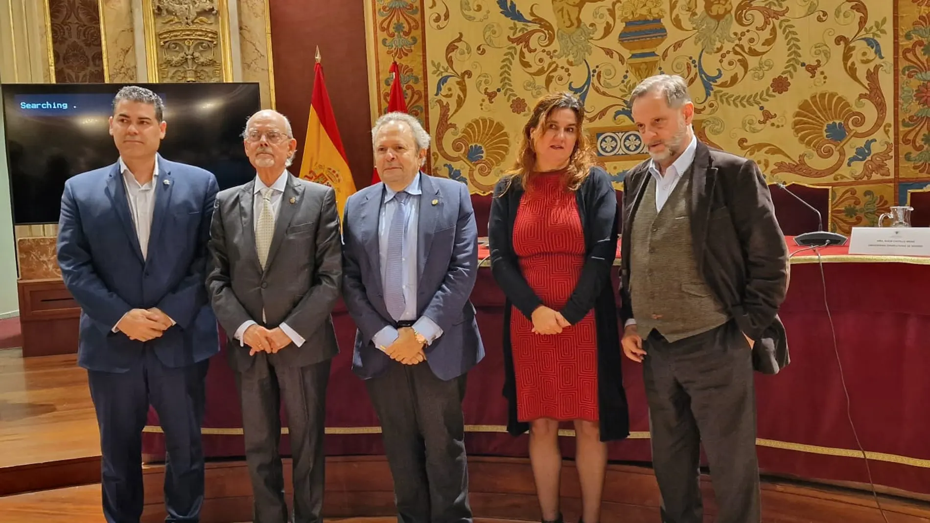 De. Izda. a dcha. Francisco Mestre, Presidente Asociación Pueblos Más Bonitos de España; Ignacio Buqueras, Presidente Fundacion ADIPROPE; Juan Carlos Doadrio, Vicerrector de la Universidad Complutense; Alicia Castillo, Directora del Patrimonio Cultural UCM; y Juan Cierco, Director Corporativo de IBERIA.