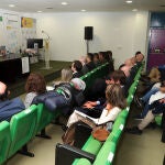 La delegada del Gobierno explica los diferentes servicios que presta el Gobierno de España a los municipios, a los alcaldes de la provincia de Palencia