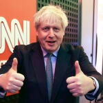 Boris Johnson cree que Rishi Sunak ha cedido ante Bruselas