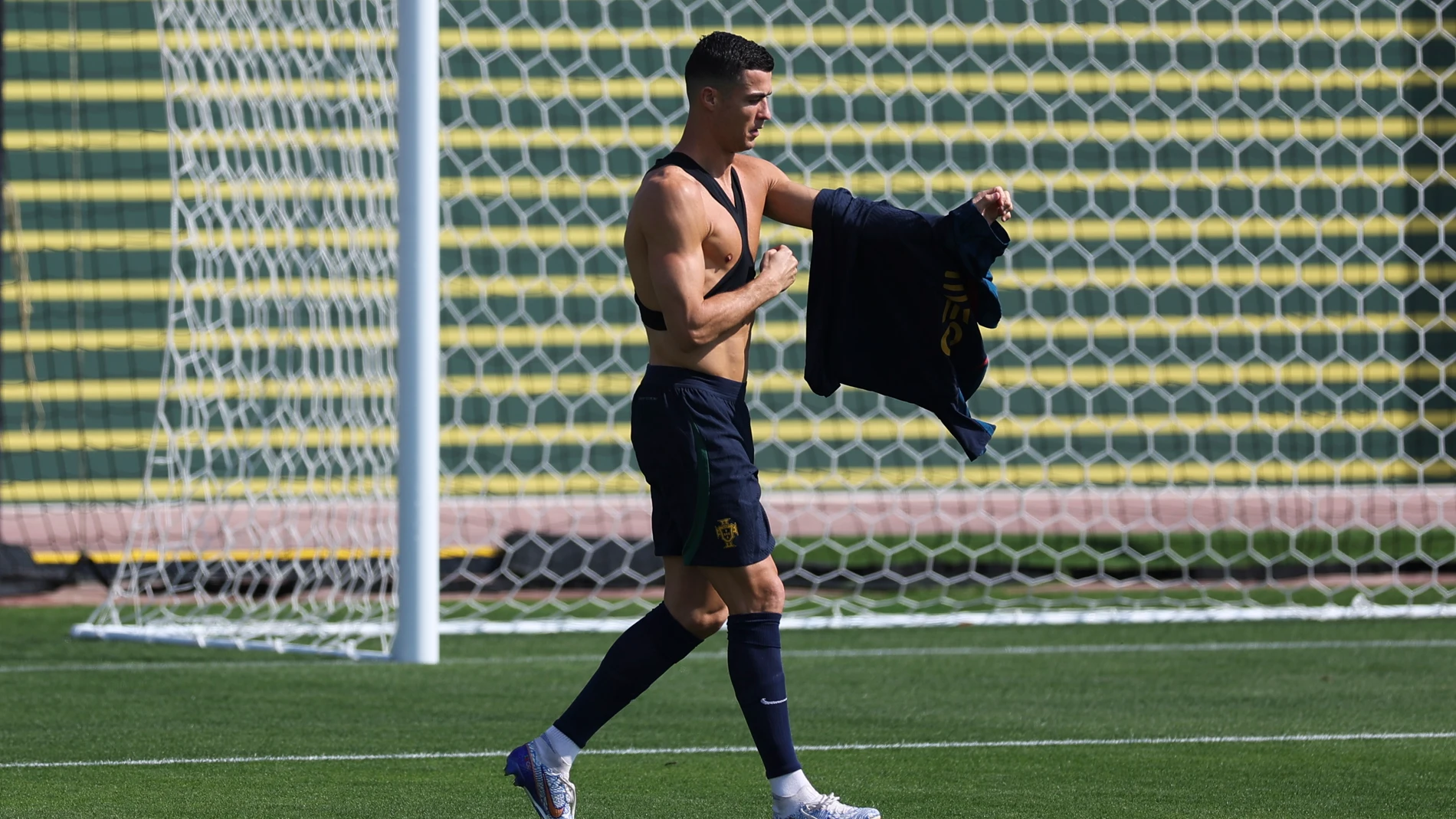Cristiano Ronaldo, en el entrenamiento de Portugal