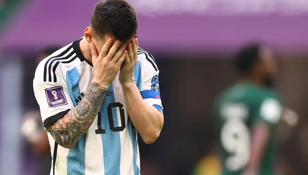 Leo Messi se lamenta tras el partido