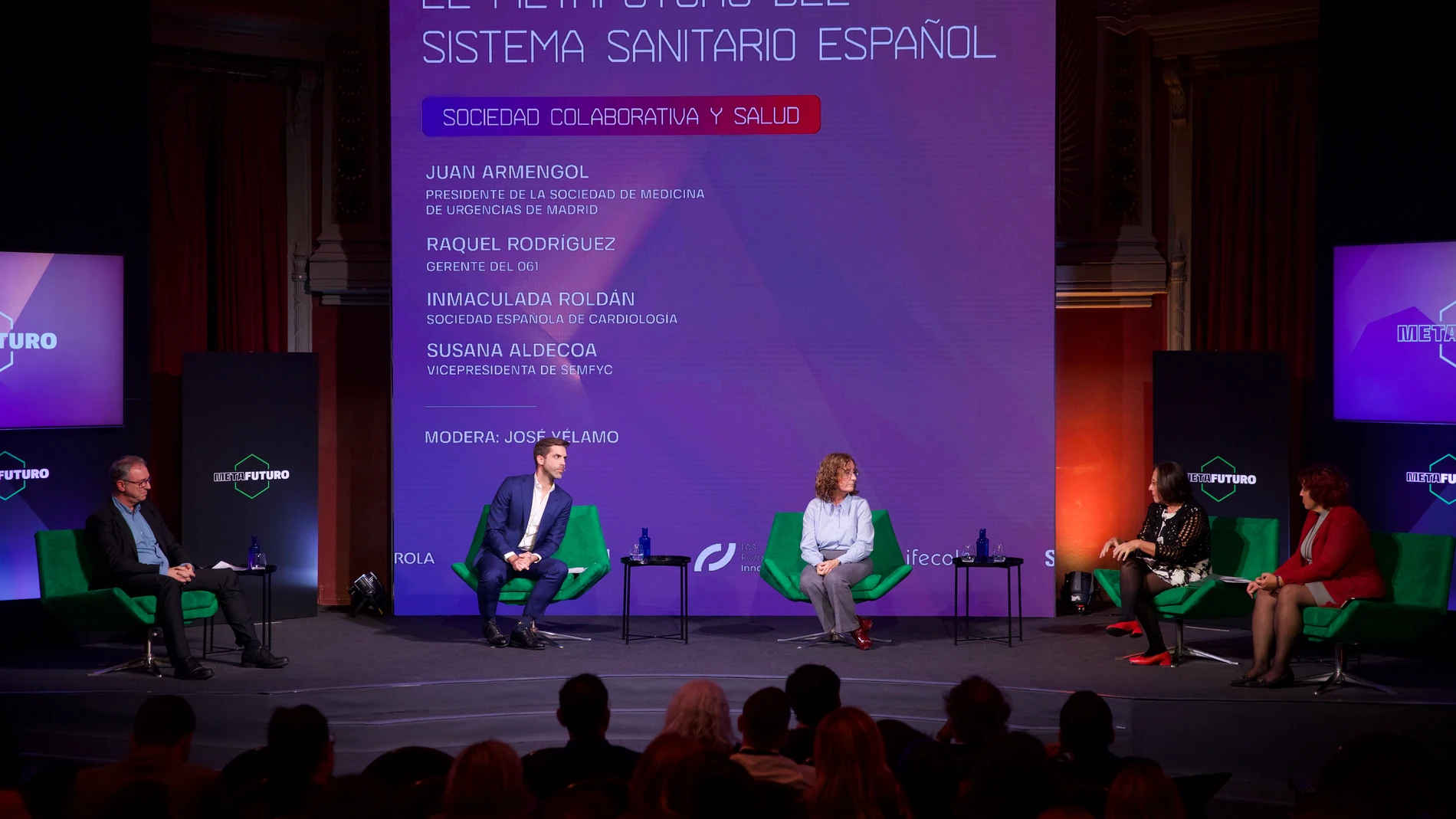 José Yélamo fue el encargado de moderar «El futuro del sistema sanitario español»
