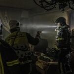 Seis dotaciones del Cuerpo de Bomberos de Madrid acudieron al incendio